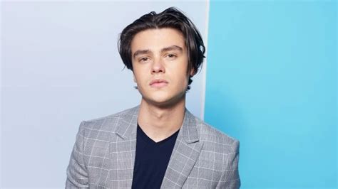 Felix Mallard Age, Height, Wife, Net Worth, Movies。